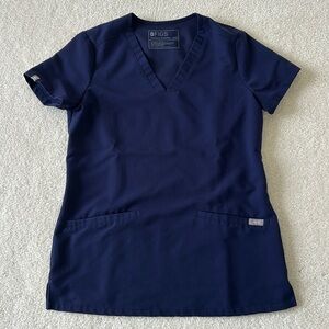 Figs Scrub Top